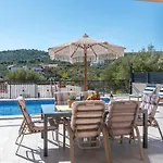 فيلة Providenca