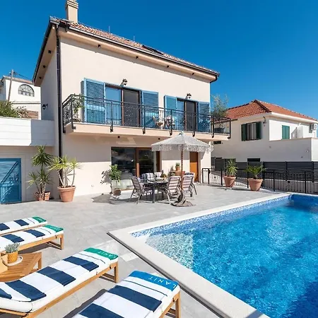 Villa Providenca Slatine